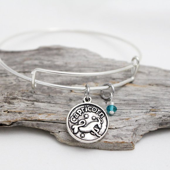 December Capricorn Adjustable Charm Bangle - Handmade Zodiac Bracelet - Picture 4 of 11